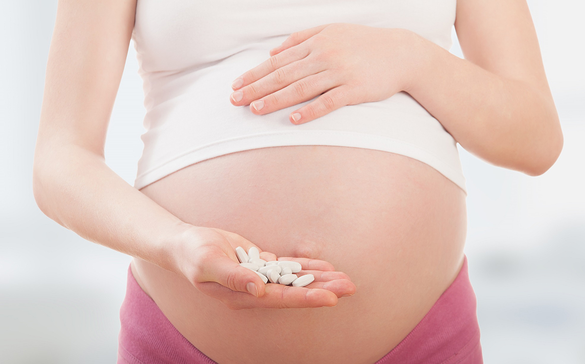 BMẹ không nên uống thuốc giảm cân khi mang thai