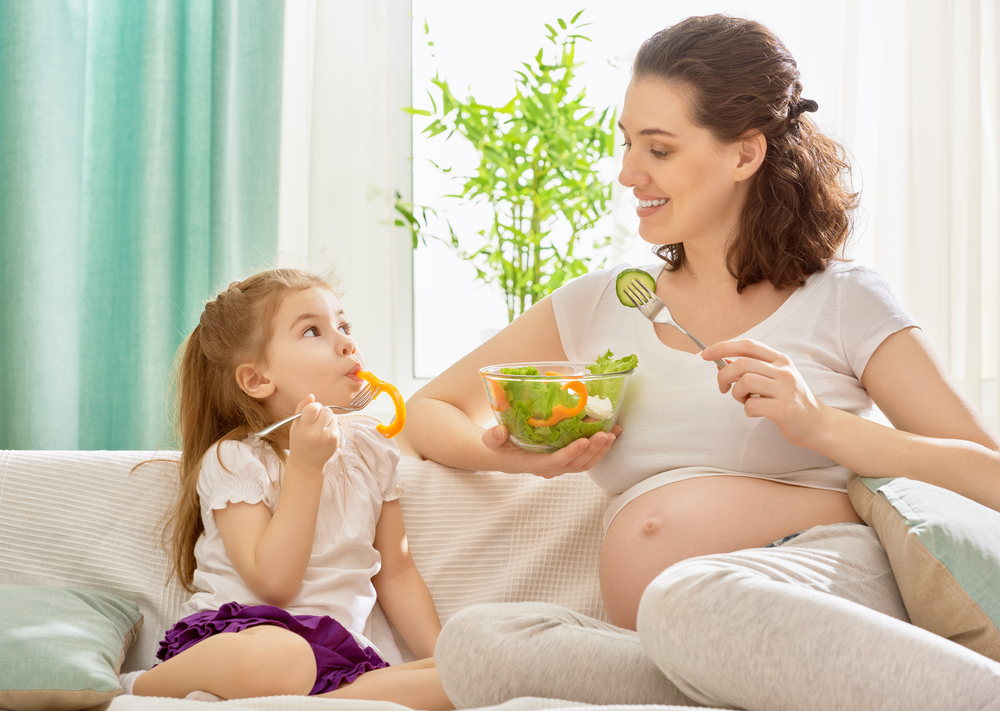 Chế độ dinh dưỡng giúp cải thiện tình trạng ốm nghén ở mẹ bầu