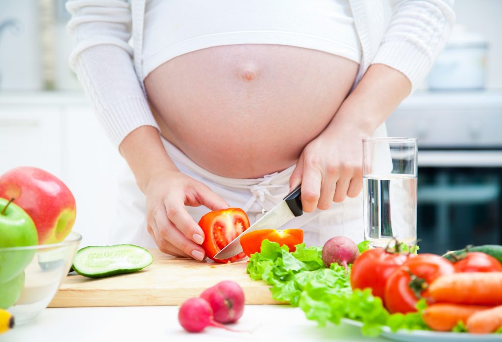 Dinh dưỡng thai kỳ và sự phát triển của con yêu