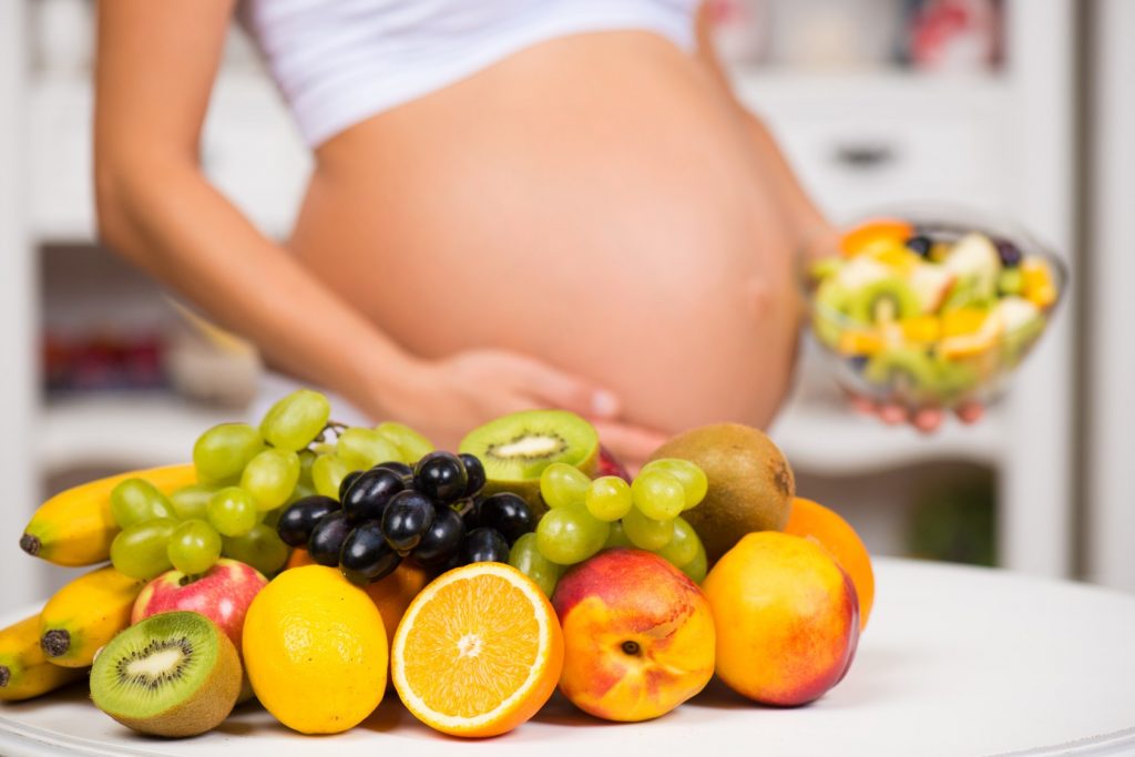 Chế độ dinh dưỡng cho thai nhi 3 tháng giữa