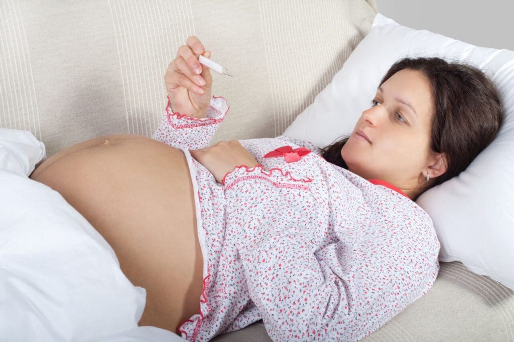 Bà bầu bị cảm cúm có ảnh hưởng đến thai nhi không