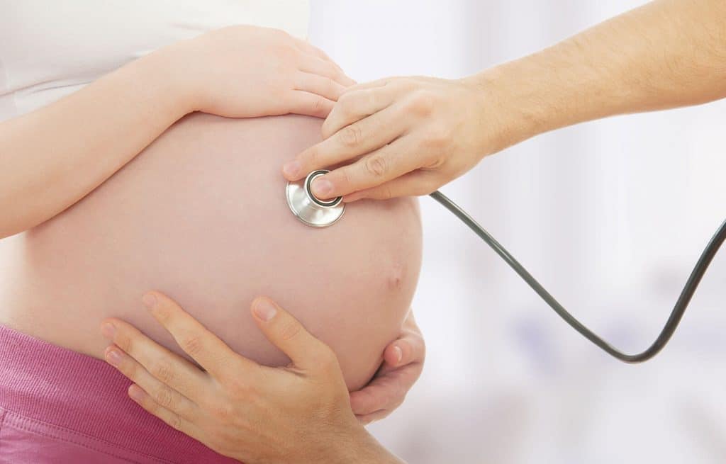 Khám thai để đảm bảo thai nhi an toàn