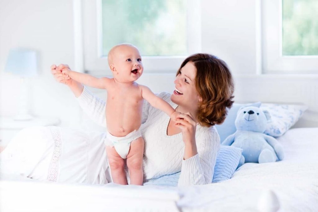 Tập thói quen ăn ngủ cho trẻ sơ sinh với EASY ONE
