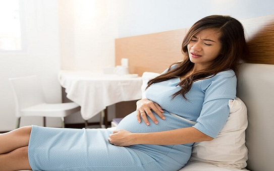 Mang thai 40 tuần đau bụng dưới có ý nghĩa gì?