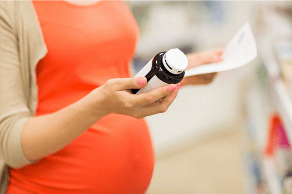 Bổ sung axit folic cho phụ nữ chuẩn bị mang thai