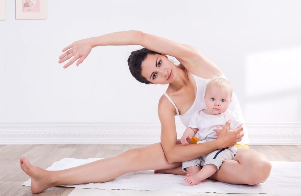 Yoga sau sinh cho mẹ